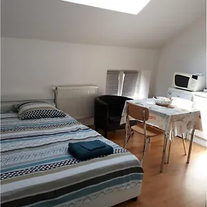 Apartment Mantekila, Marcinelle